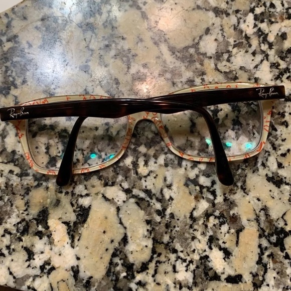 Ray-Ban glasses - Picture 3 of 4